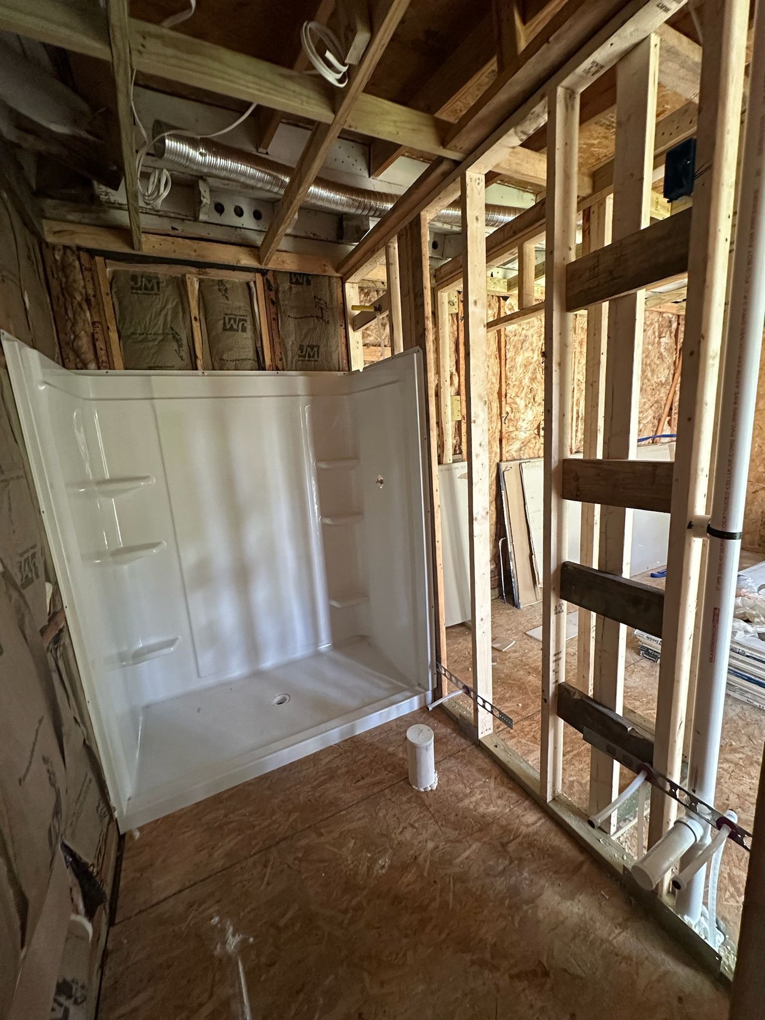 Instalación de unidad de ducha de fibra de vidrio